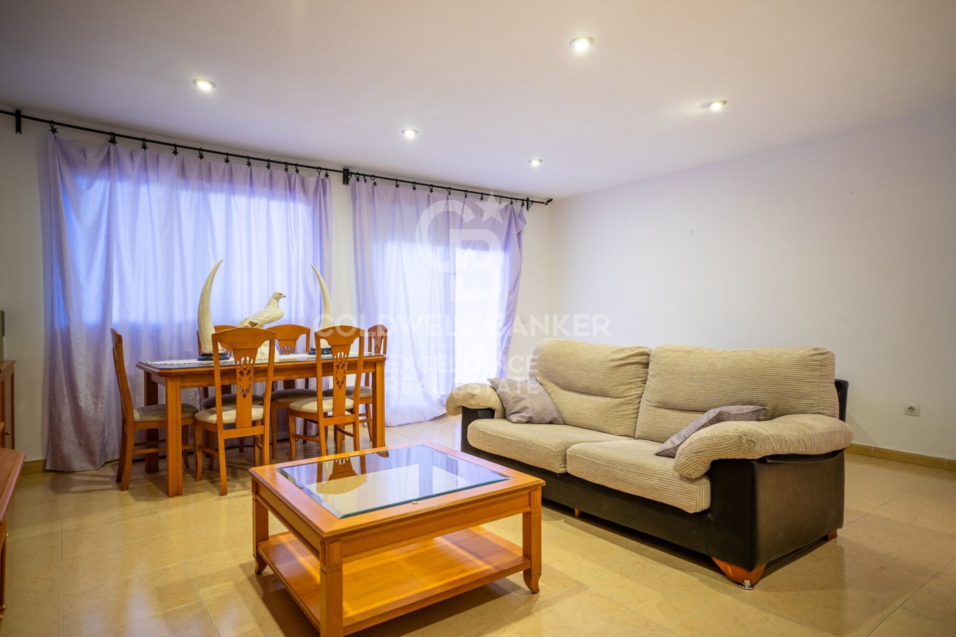 Townhouse in Castellon de la Plana, Castellon, Spain 5 bedrooms, 198 sq.m. No. 157103