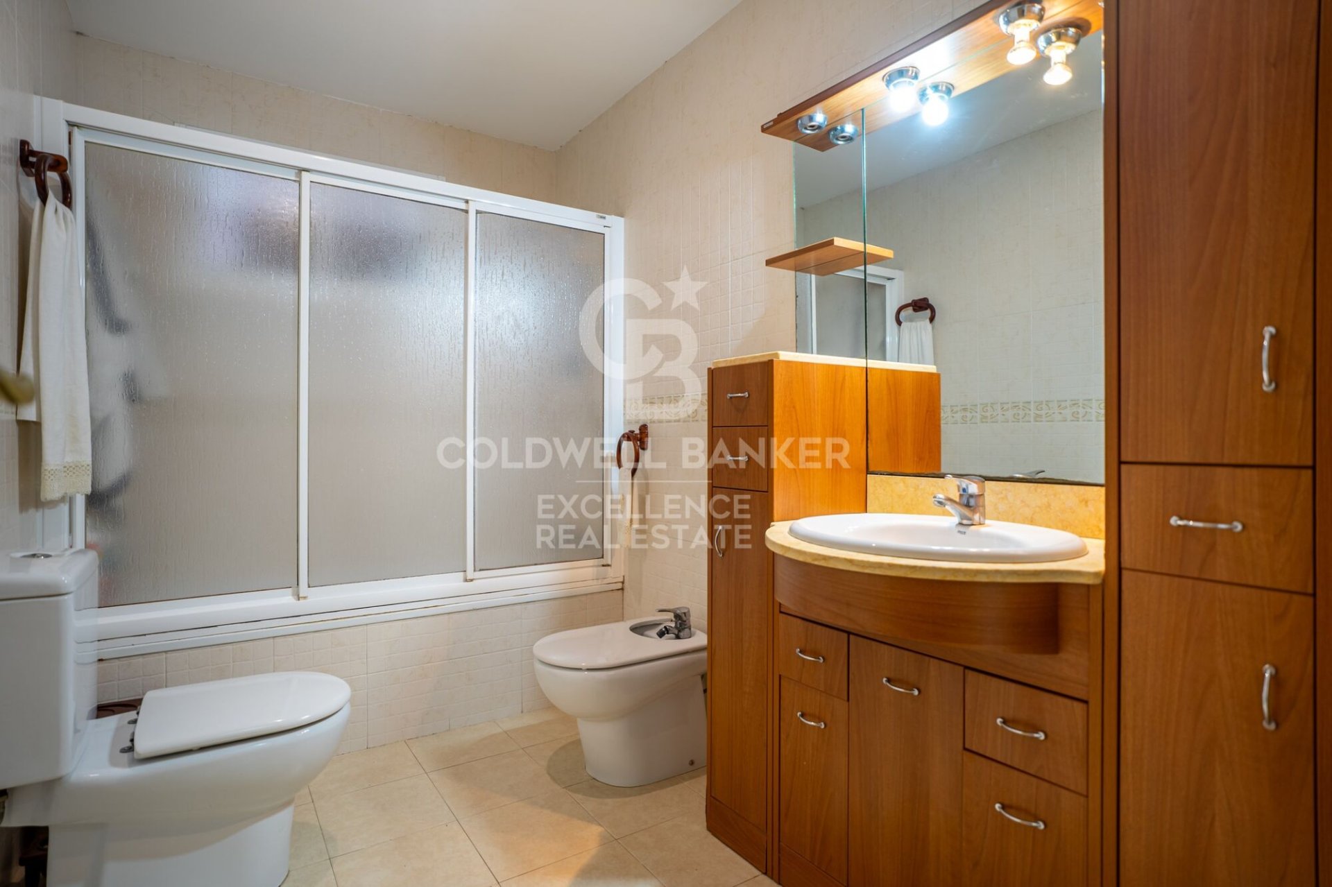 Townhouse in Castellon de la Plana, Castellon, Spain 5 bedrooms, 198 sq.m. No. 157103