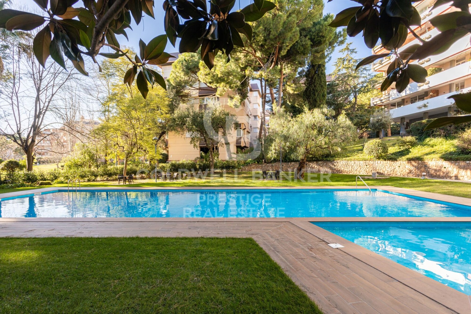 Apartament w Barcelona, Hiszpania 6 sypialni, 228 mkw. nr 157104