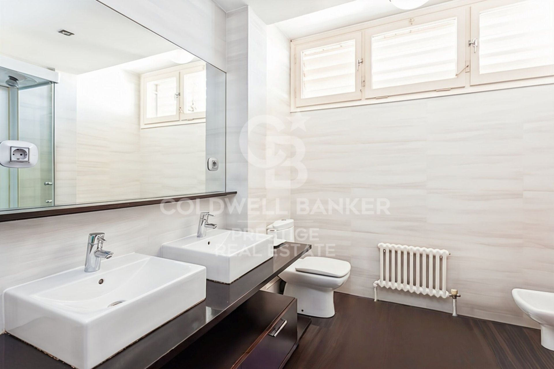 Apartament w Barcelona, Hiszpania 6 sypialni, 228 mkw. nr 157104