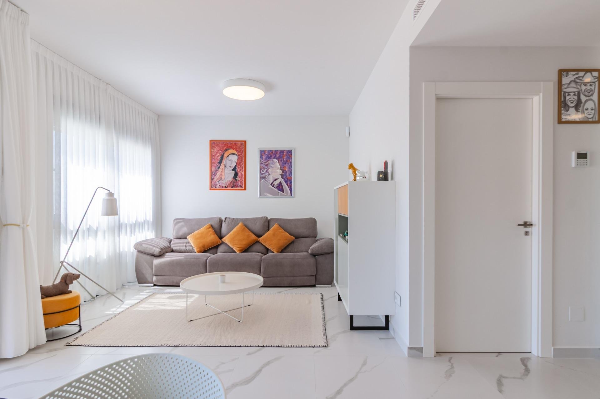 Appartamento a San Miguel de Salinas, Alicante, Spagna 2 camere da letto, 101 mq. N° 189011