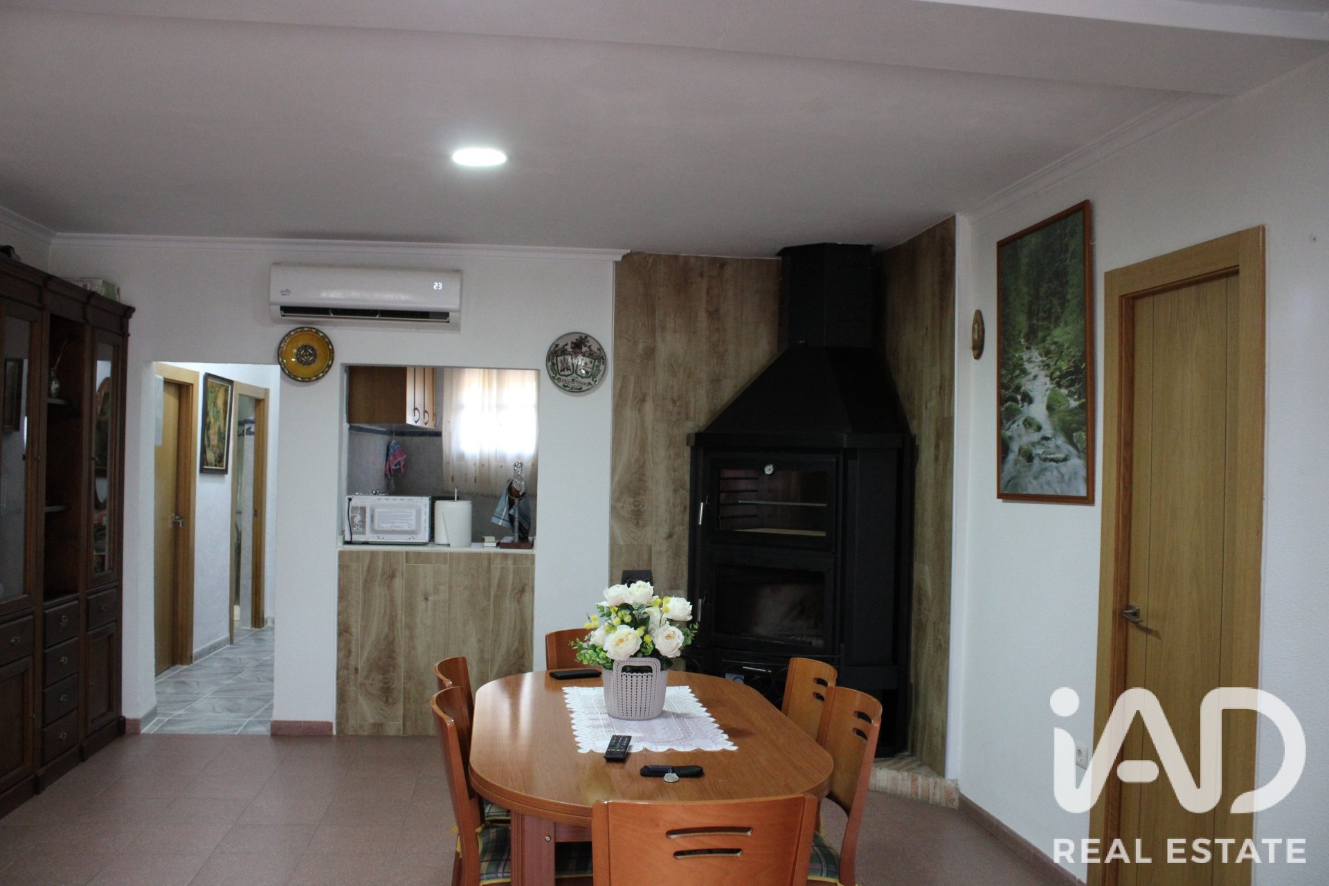 House in Onil, Alicante, Spain 4 bedrooms, 140 sq.m. No. 187901