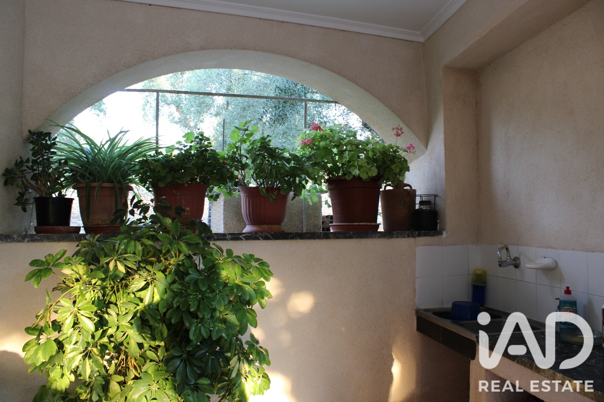 House in Onil, Alicante, Spain 4 bedrooms, 140 sq.m. No. 187901