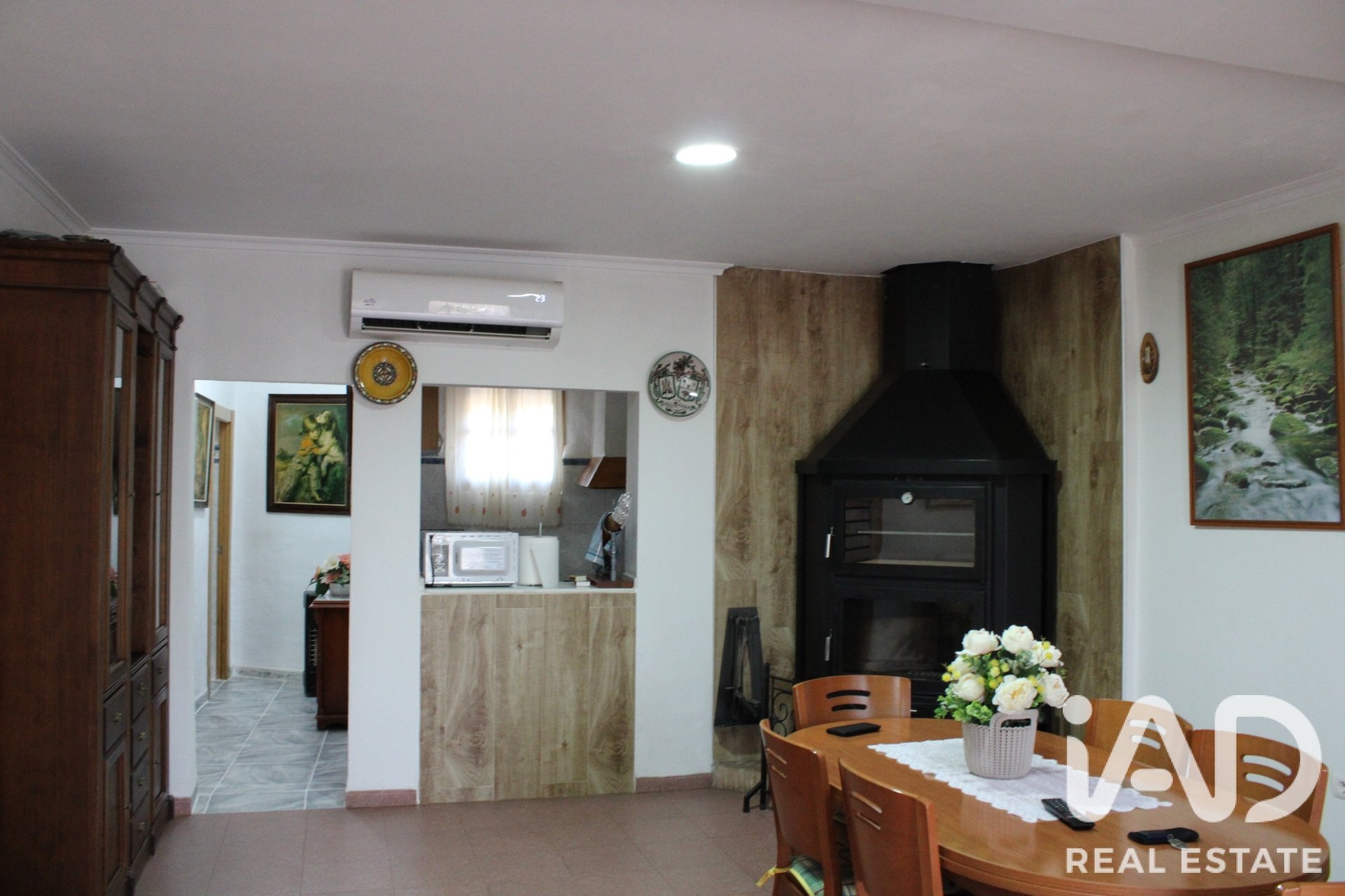 House in Onil, Alicante, Spain 4 bedrooms, 140 sq.m. No. 187901