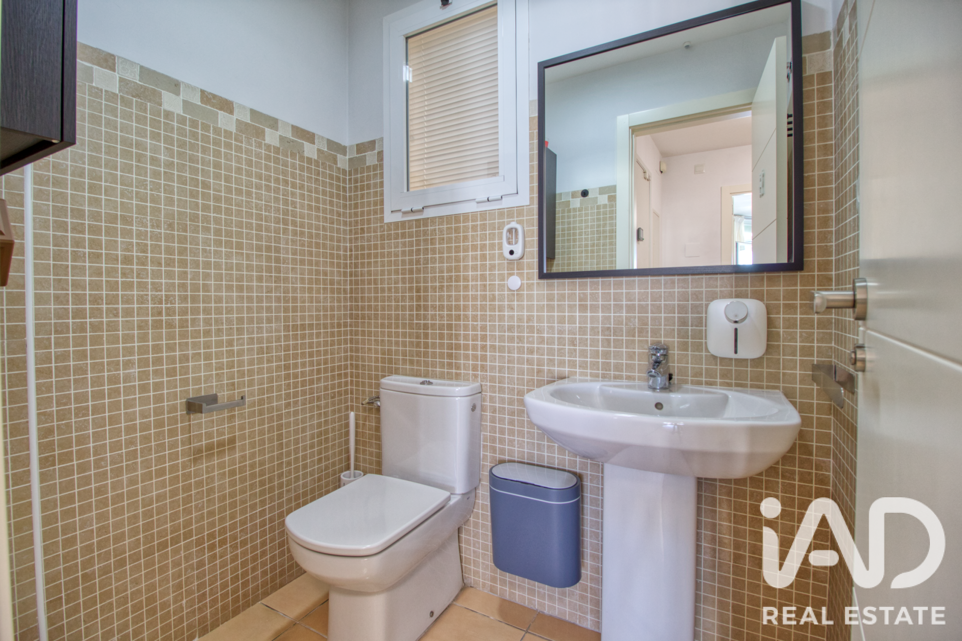 Kaupunkipientalo Benalmadena, Malaga, Espanja 3 makuuhuonetta, 221 m2 No. 187896