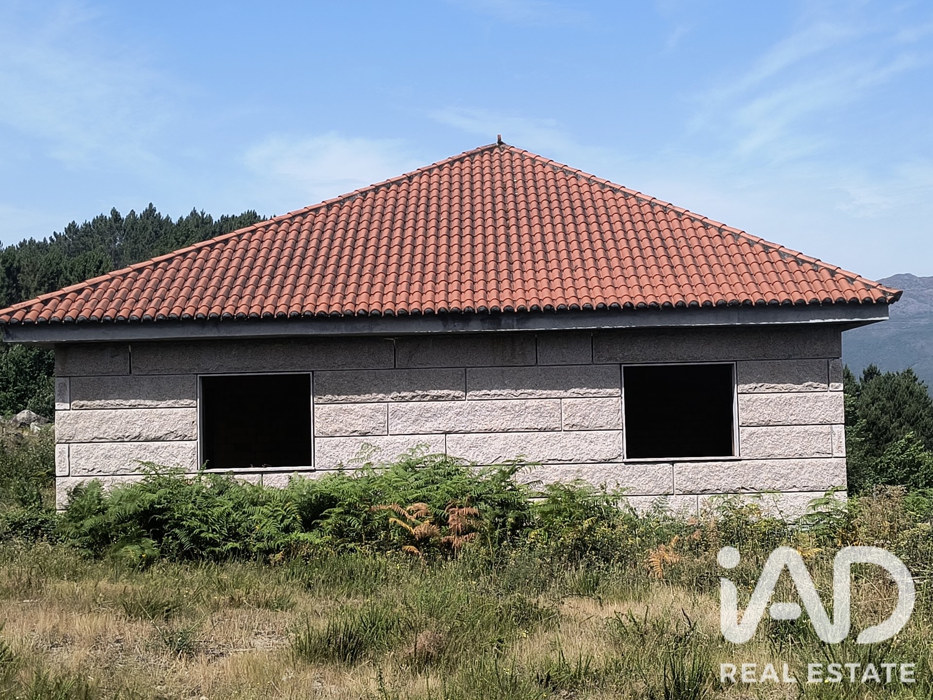 Zemes gabals Lobios, Ourense, Spānijā 8946 m2 Nr. 187897