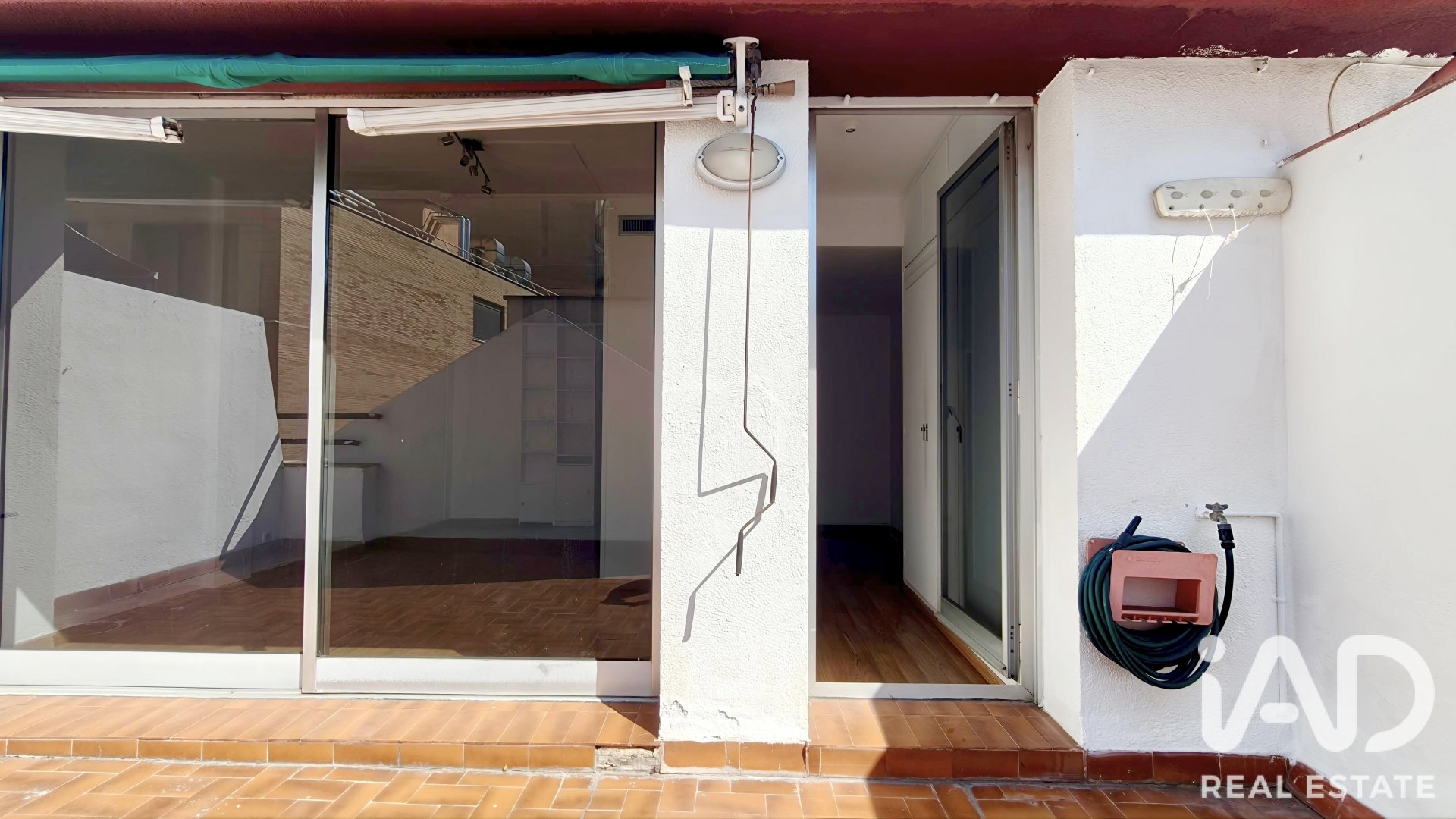 Attico a Barcelona, Spagna 1 camera da letto, 55 mq. N° 188164