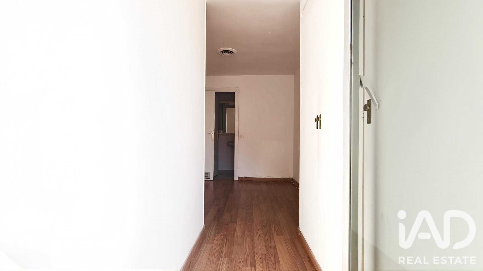 Attico a Barcelona, Spagna 1 camera da letto, 55 mq. N° 188164