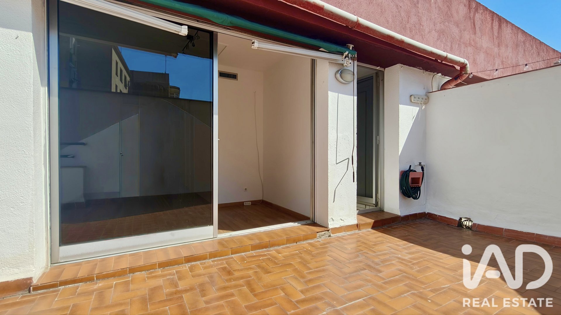 Attico a Barcelona, Spagna 1 camera da letto, 55 mq. N° 188164