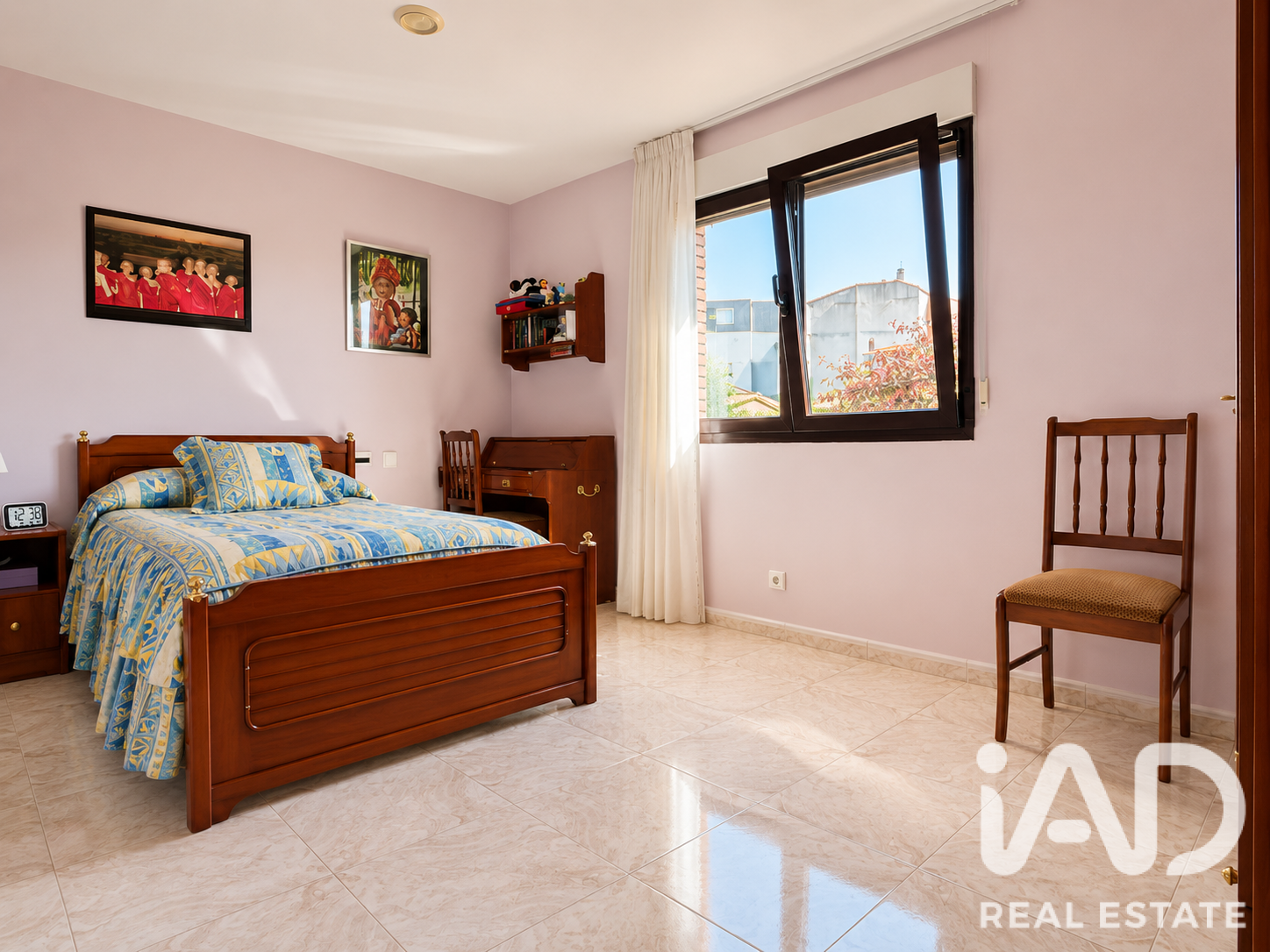 House in Burgos, Spain 6 bedrooms, 330 sq.m. No. 188161