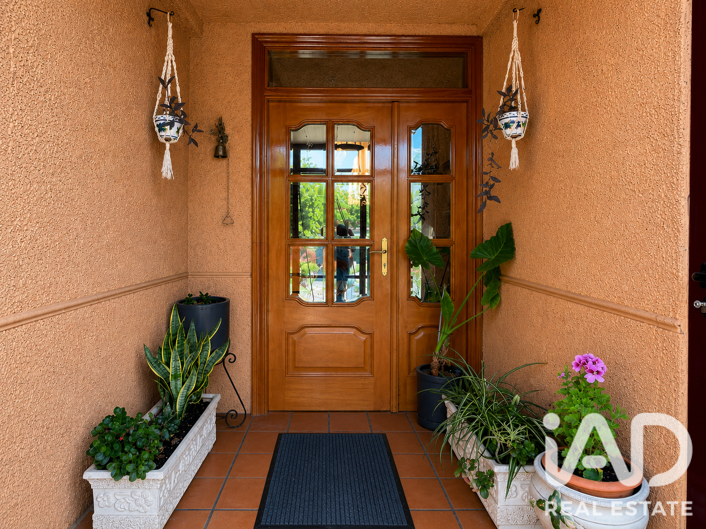 House in Burgos, Spain 6 bedrooms, 330 sq.m. No. 188161