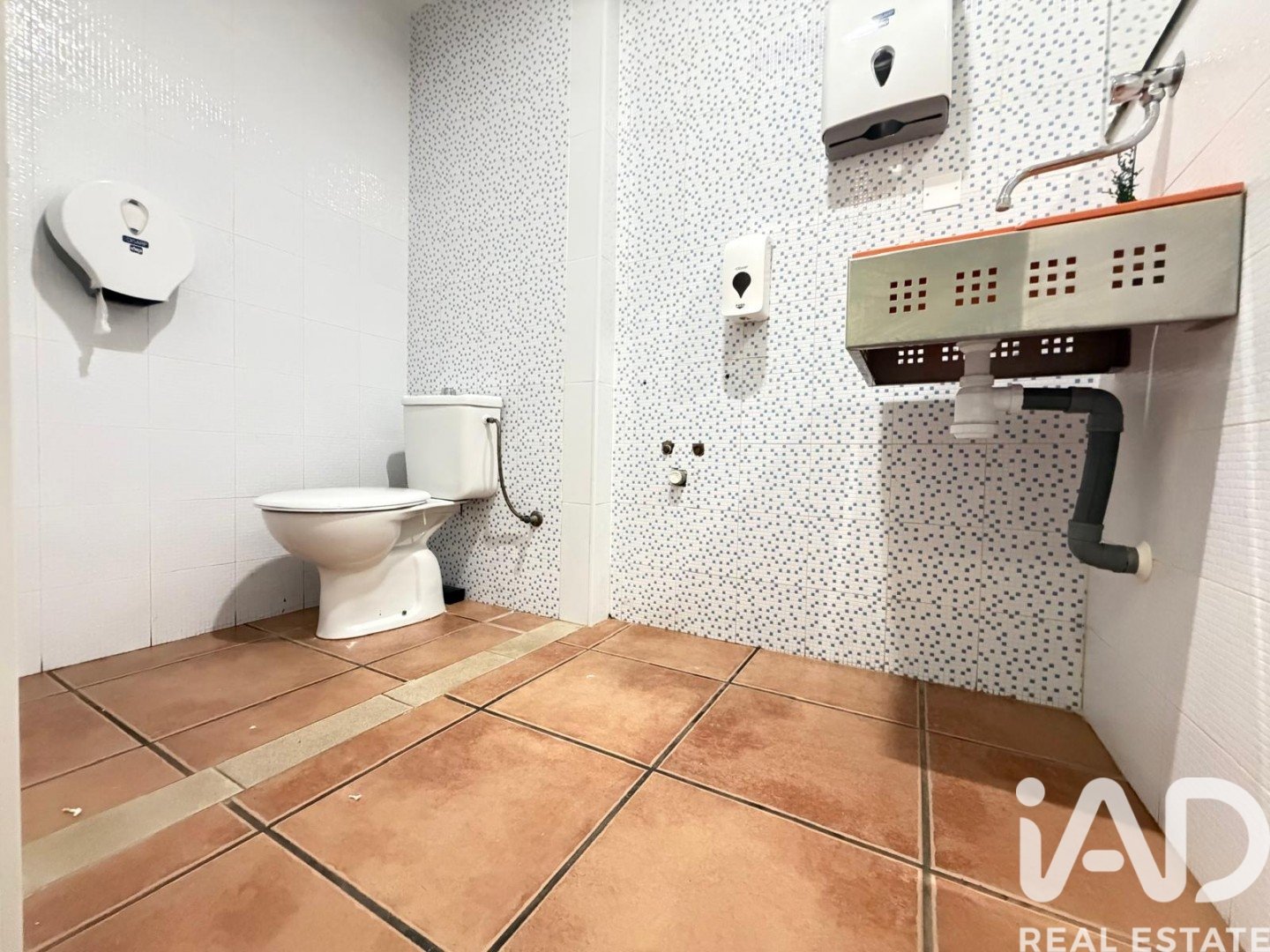 Commercial property in Miramar, Valencia, Spain 74 sq.m. No. 188166