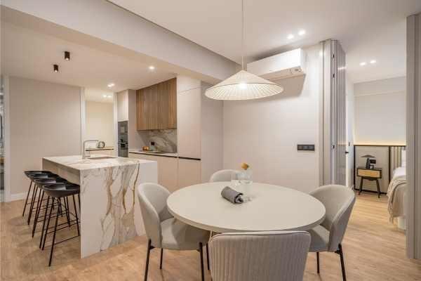Huoneisto Madrid, Espanja 2 makuuhuonetta, 135 m2 No. 165462