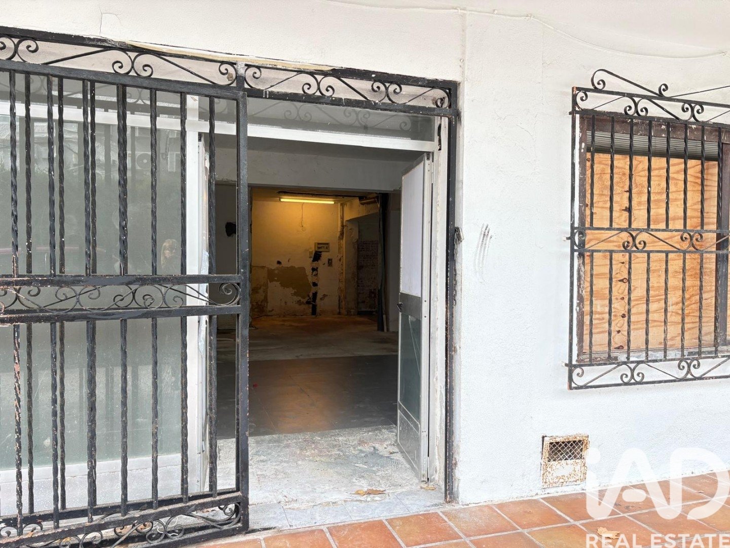 Propiedad comercial en Jávea, Alicante, España 84 m2 No. 185360