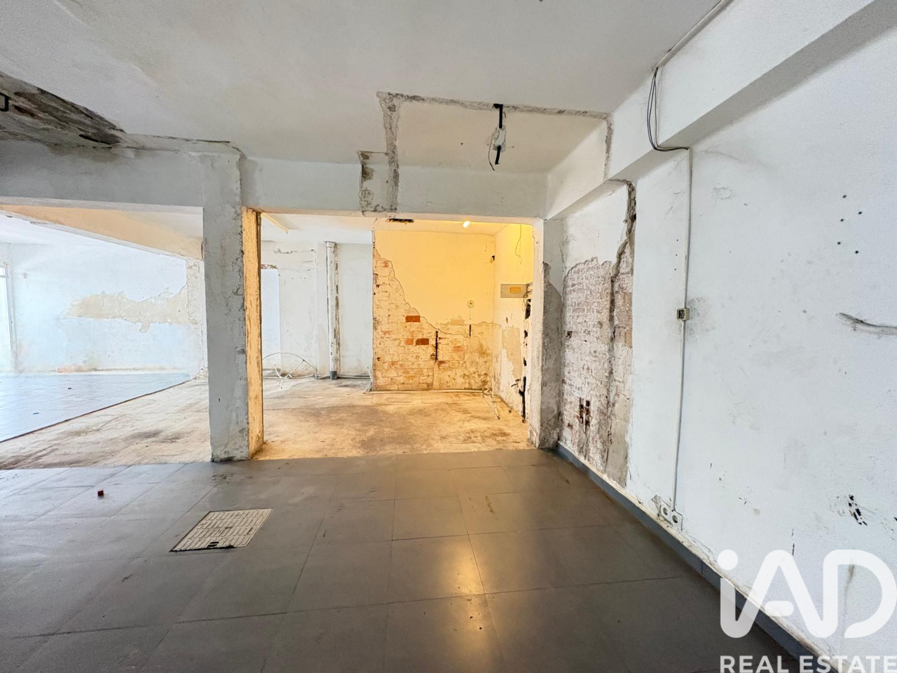 Propiedad comercial en Jávea, Alicante, España 84 m2 No. 185360