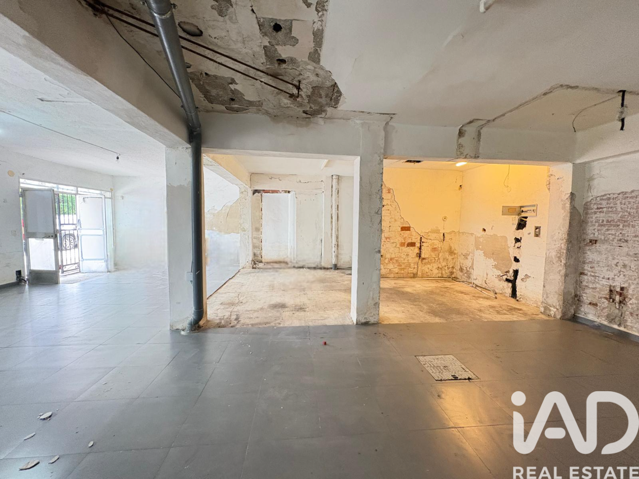Propiedad comercial en Jávea, Alicante, España 84 m2 No. 185360