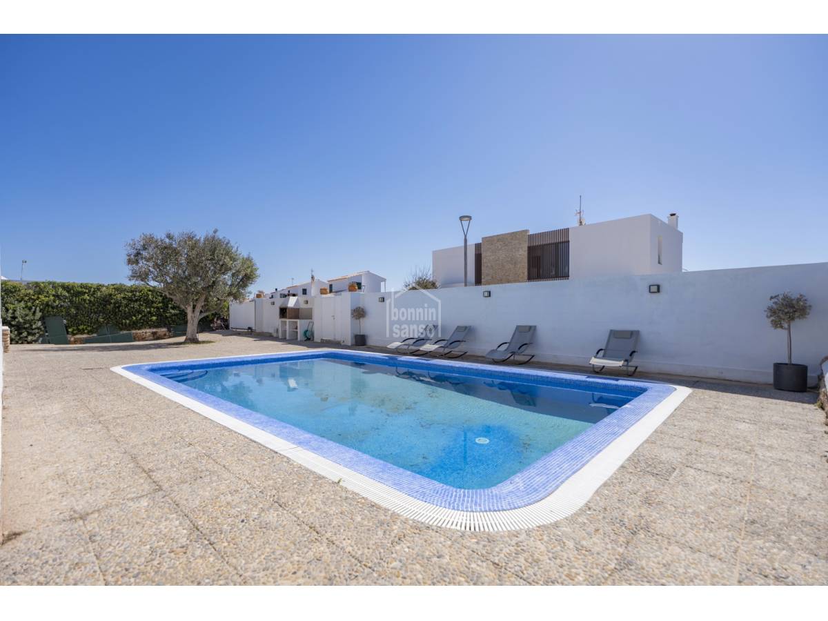 Villa in Cala En Blanes, Menorca, Spain 5 bedrooms, 400 sq.m. No. 164695