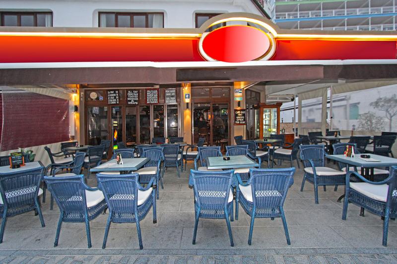 Liikekiinteistö Santa Ponsa, Mallorca, Espanja 90 m2 No. 103286