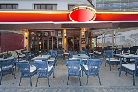 Liikekiinteistö Santa Ponsa, Mallorca, Espanja 90 m2 No. 103286