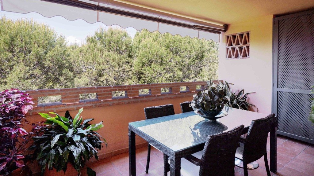 Huoneisto Marbella, Malaga, Espanja 3 makuuhuonetta, 128 m2 No. 166187