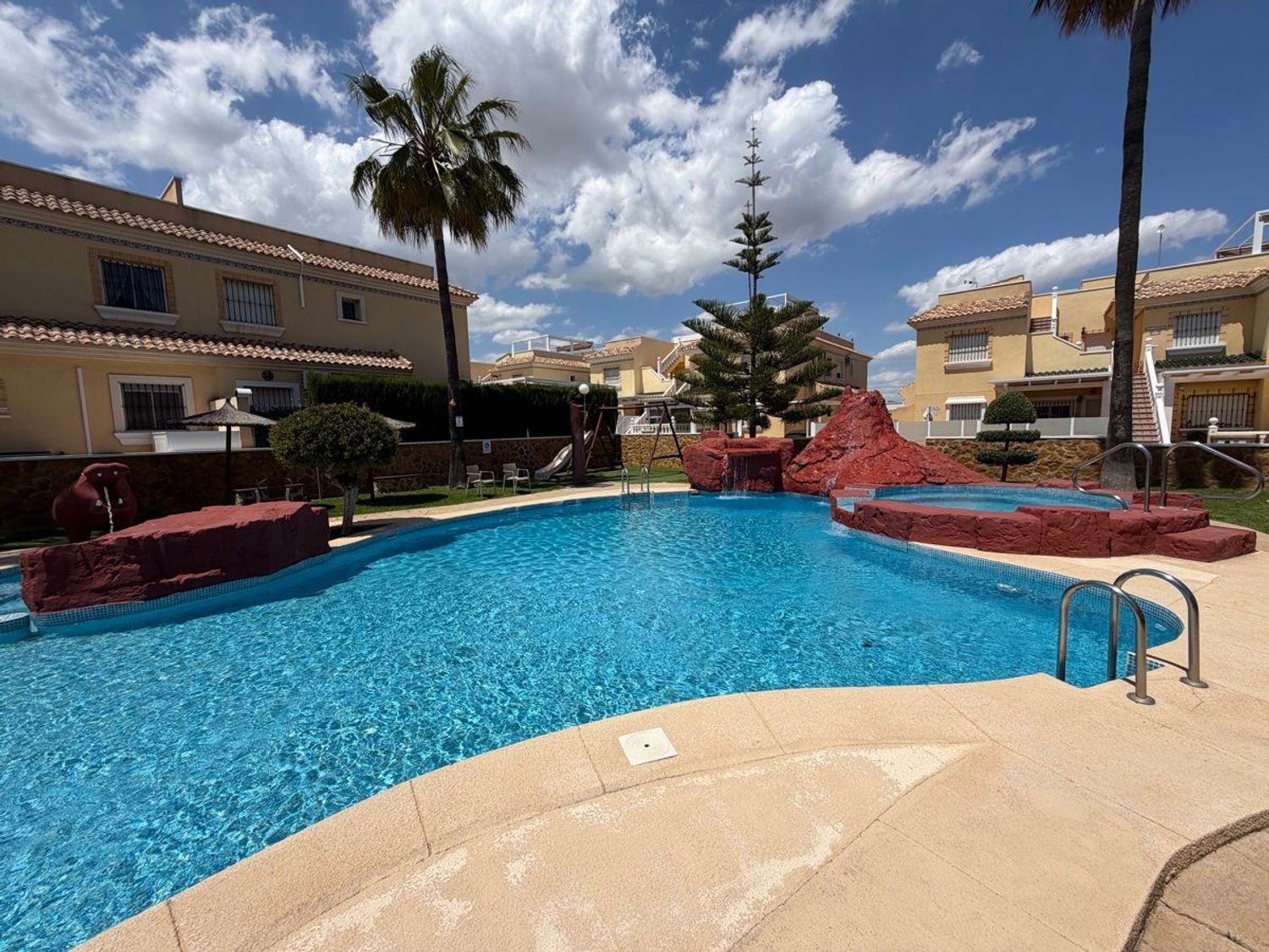 Huoneisto Los Dolses, Alicante, Espanja 2 makuuhuonetta, 80 m2 No. 181145