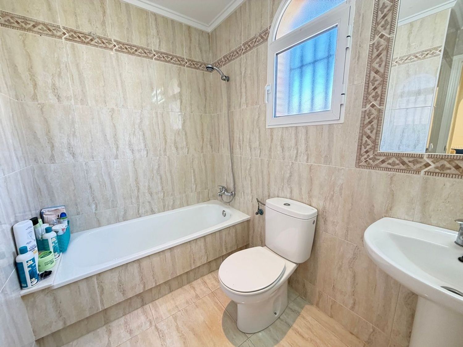 Huoneisto Los Dolses, Alicante, Espanja 2 makuuhuonetta, 80 m2 No. 181145