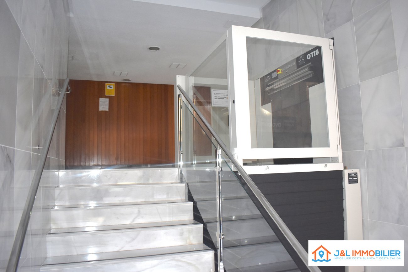 Apartment à Alicante, Espagne 3 chambres, 167 m2 No. 196448