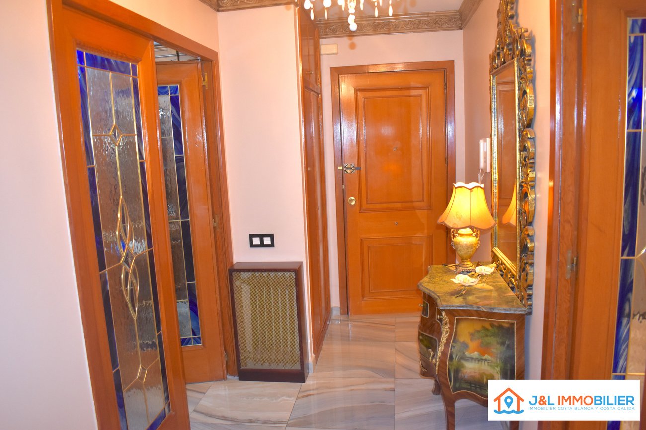 Apartment à Alicante, Espagne 3 chambres, 167 m2 No. 196448