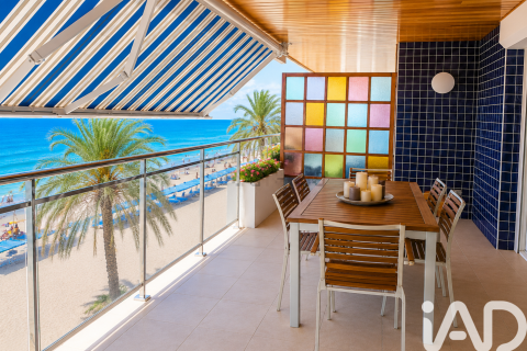 Apartment in Calafell, Tarragona, Spain 4 bedrooms, 197 sq.m. No. 192226
