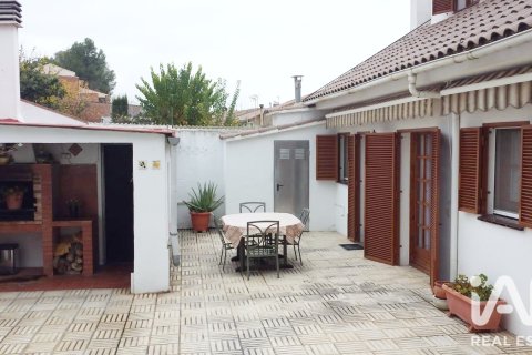 Talo Polinya, Barcelona, Espanja 5 makuuhuonetta, 506 m2 No. 192225