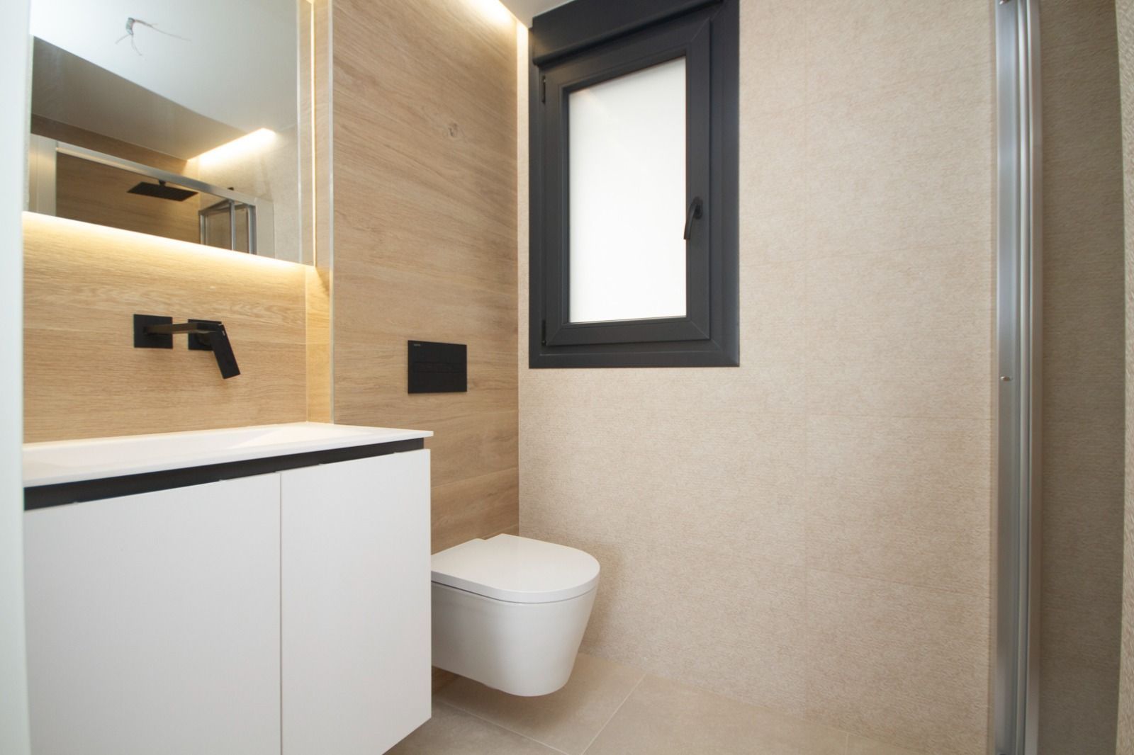 Apartamento en Dénia, Alicante, España 2 dormitorios, 97 m2 No. 97200