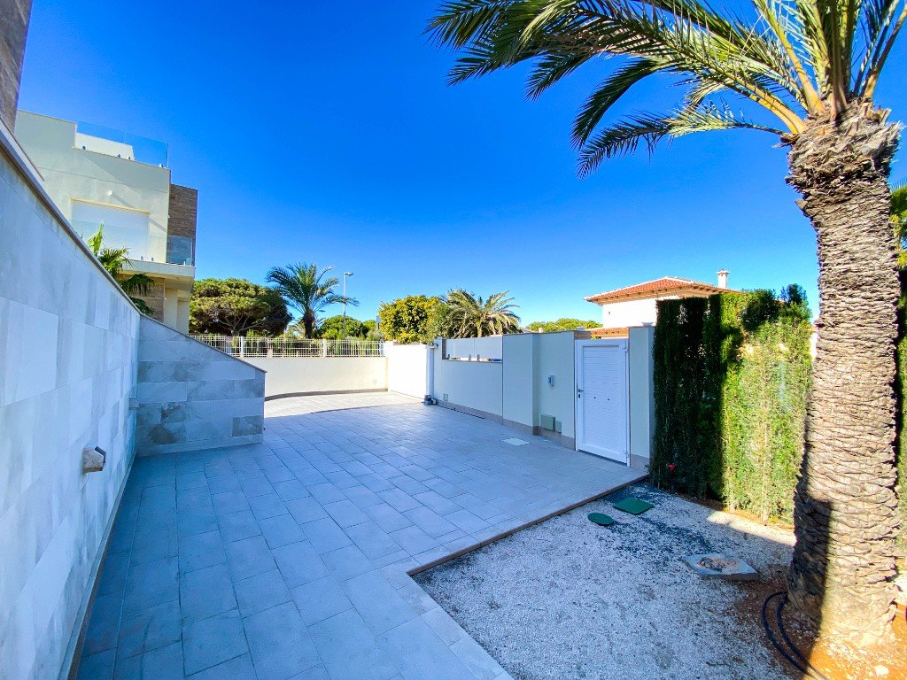 Villa La Zenia, Alicante, Spānijā 4 istabas, 307 m2 Nr. 144812