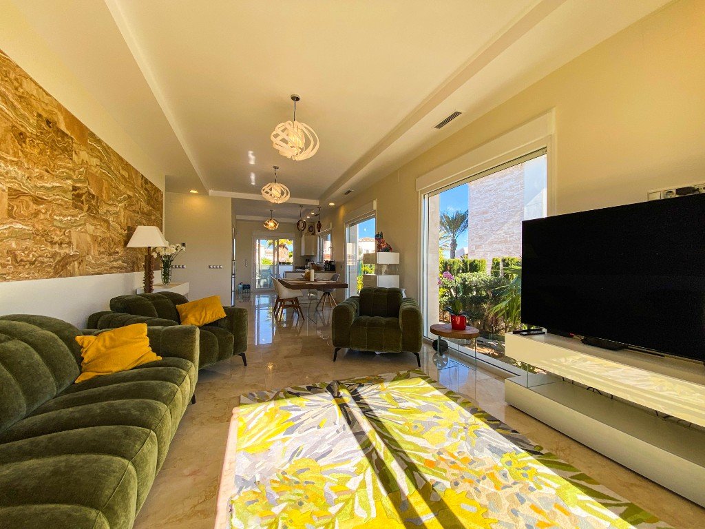 Villa La Zenia, Alicante, Spānijā 4 istabas, 307 m2 Nr. 144812