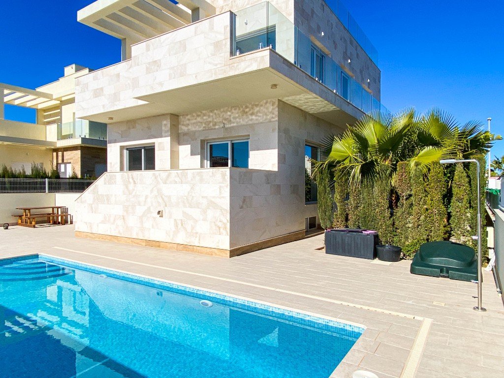 Villa La Zenia, Alicante, Spānijā 4 istabas, 307 m2 Nr. 144812