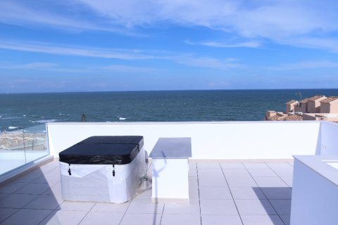 Villa Torrevieja, Alicante, Spānijā 3 istabas, 175 m2 Nr. 144813