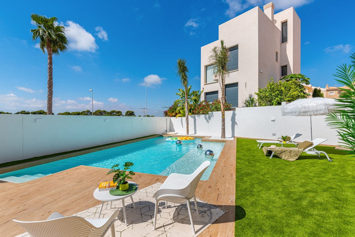Villa en Ciudad Quesada, Alicante, España 4 dormitorios, 244 m2 No. 164151