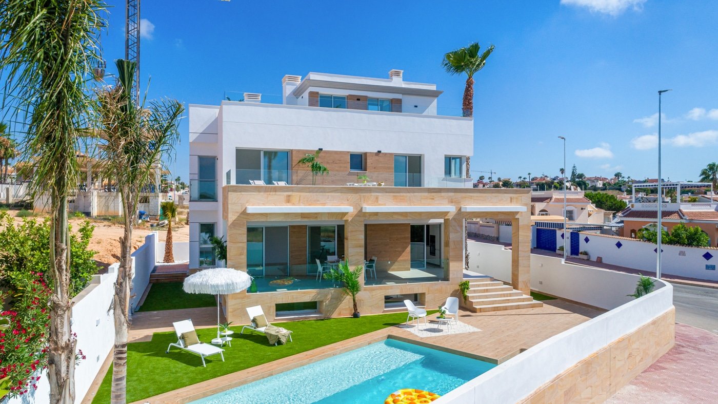 Villa en Ciudad Quesada, Alicante, España 4 dormitorios, 244 m2 No. 164151