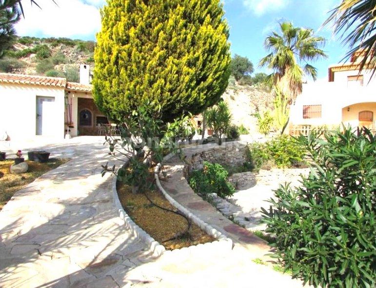 Villa i Bedar, Almeria, Spanien 7 sovrum, 500 kvm. Nr. 78033