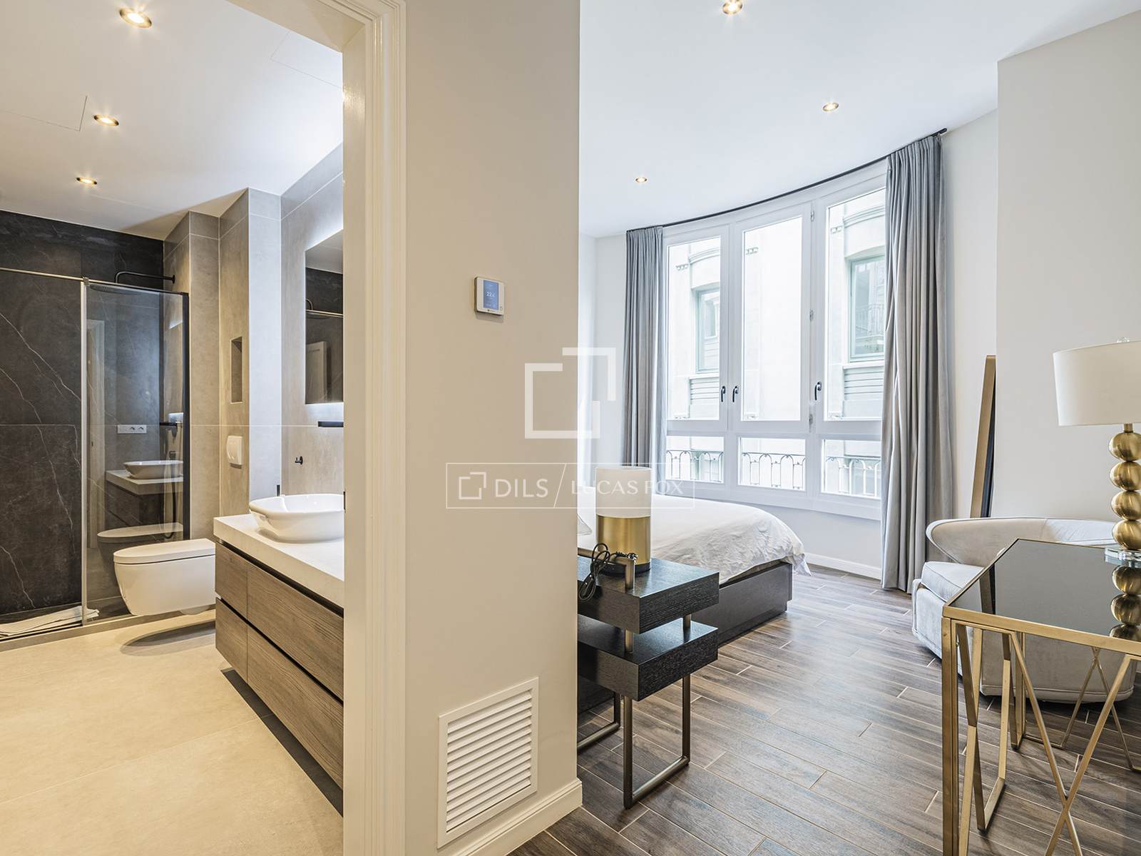 Wohnung in Barcelona, Spanien 3 Schlafzimmer, 119 m2 Nr. 164883