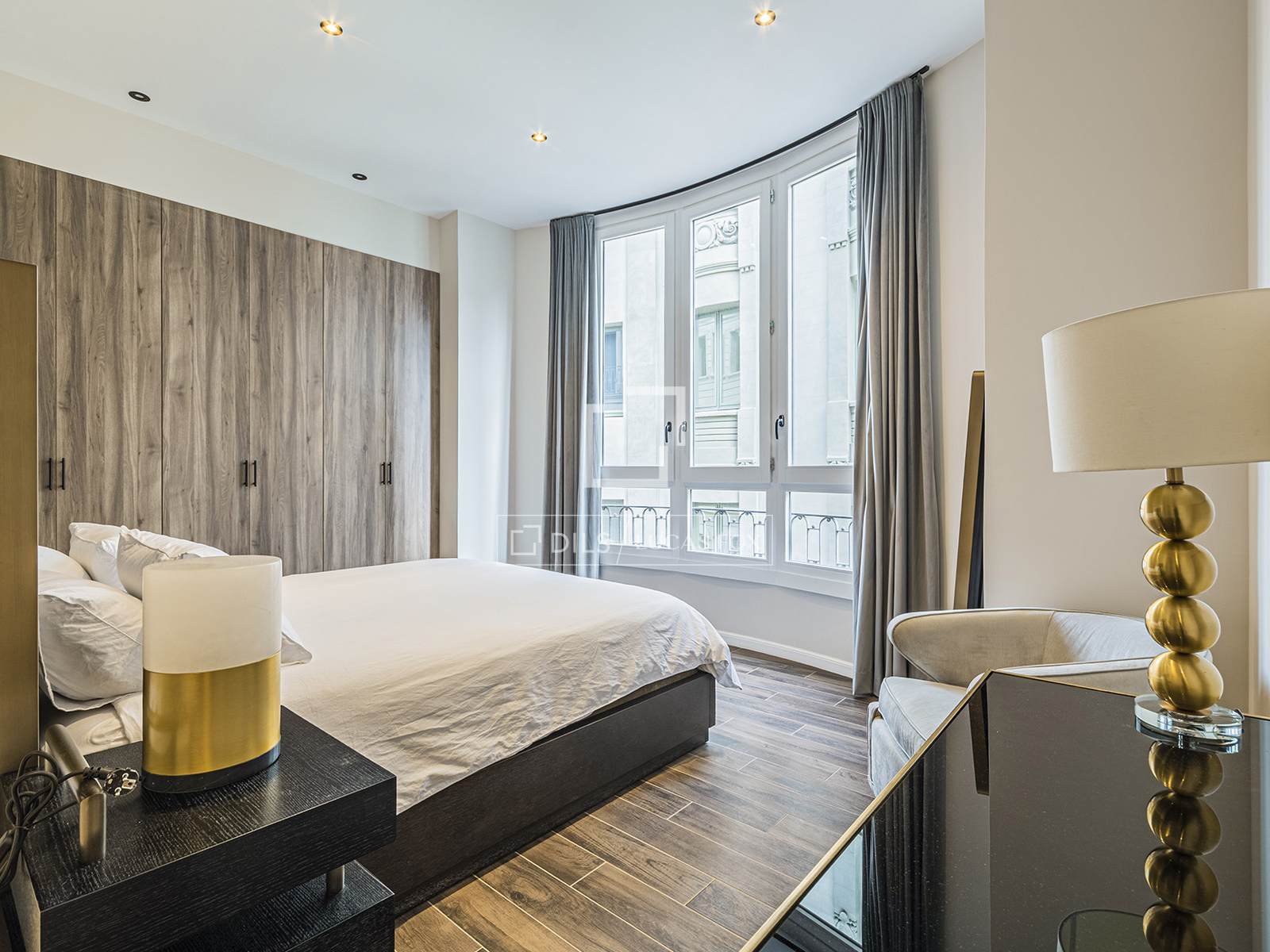 Wohnung in Barcelona, Spanien 3 Schlafzimmer, 119 m2 Nr. 164883