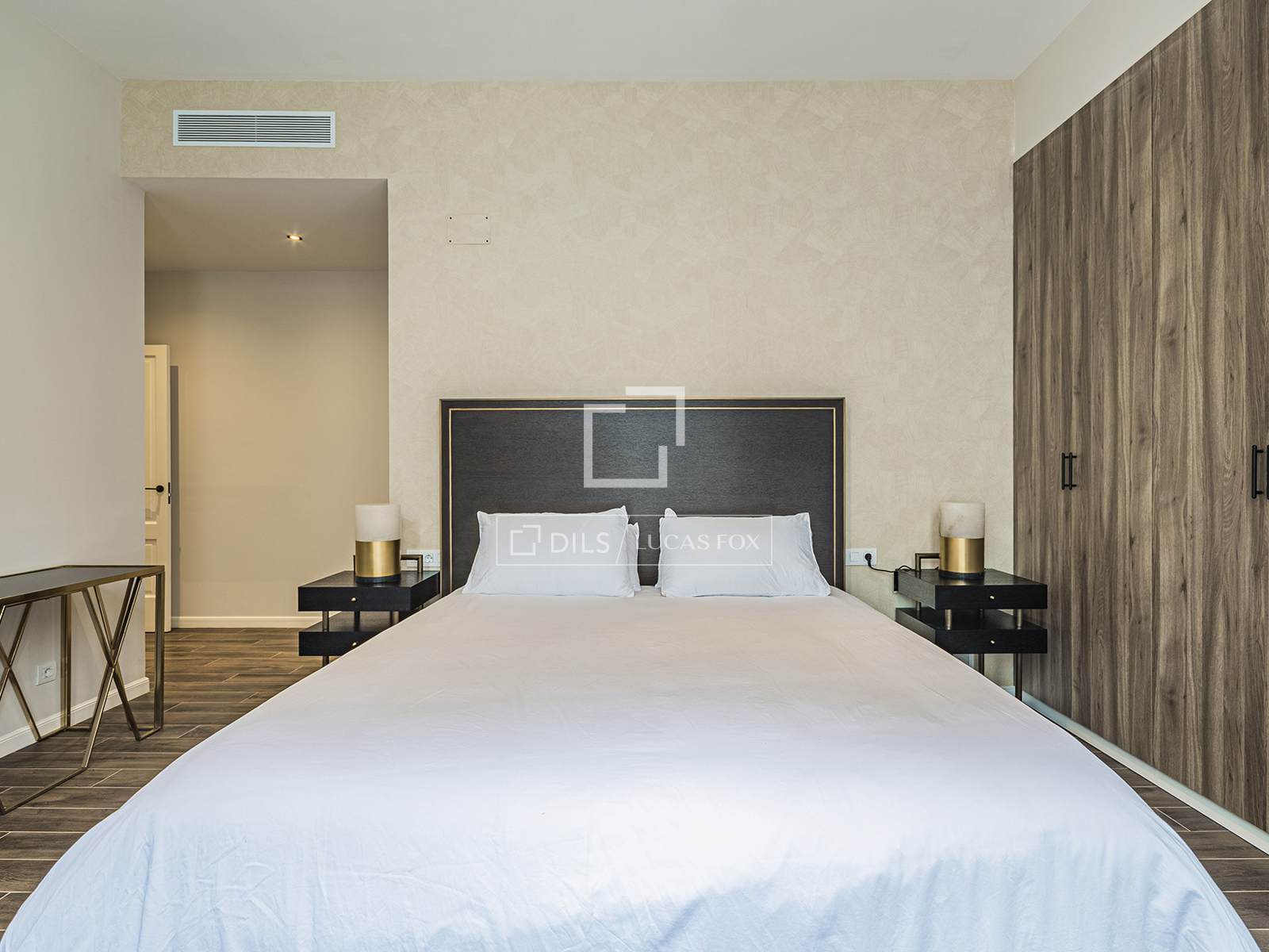Wohnung in Barcelona, Spanien 3 Schlafzimmer, 119 m2 Nr. 164883