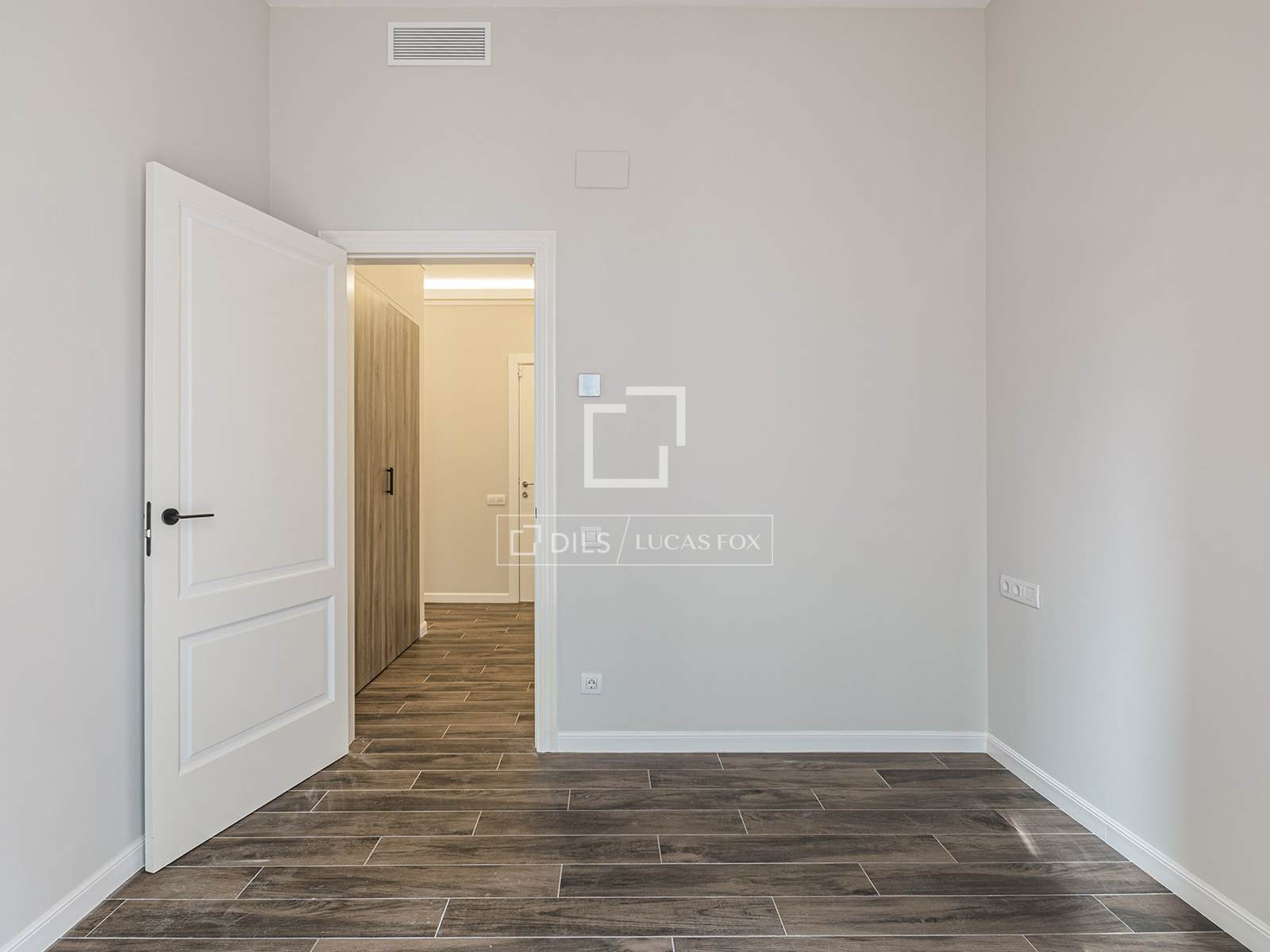Wohnung in Barcelona, Spanien 3 Schlafzimmer, 119 m2 Nr. 164883