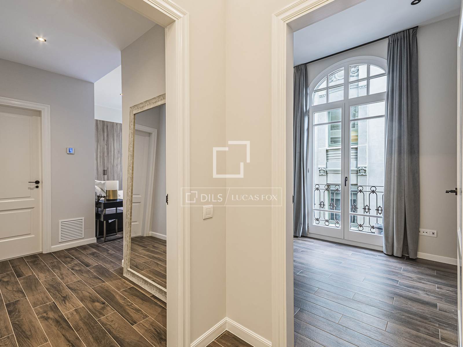 Wohnung in Barcelona, Spanien 3 Schlafzimmer, 119 m2 Nr. 164883