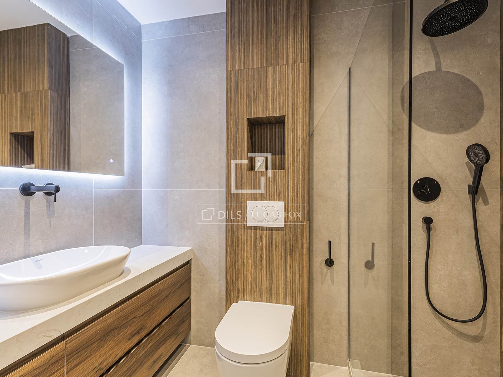 Wohnung in Barcelona, Spanien 3 Schlafzimmer, 119 m2 Nr. 164883
