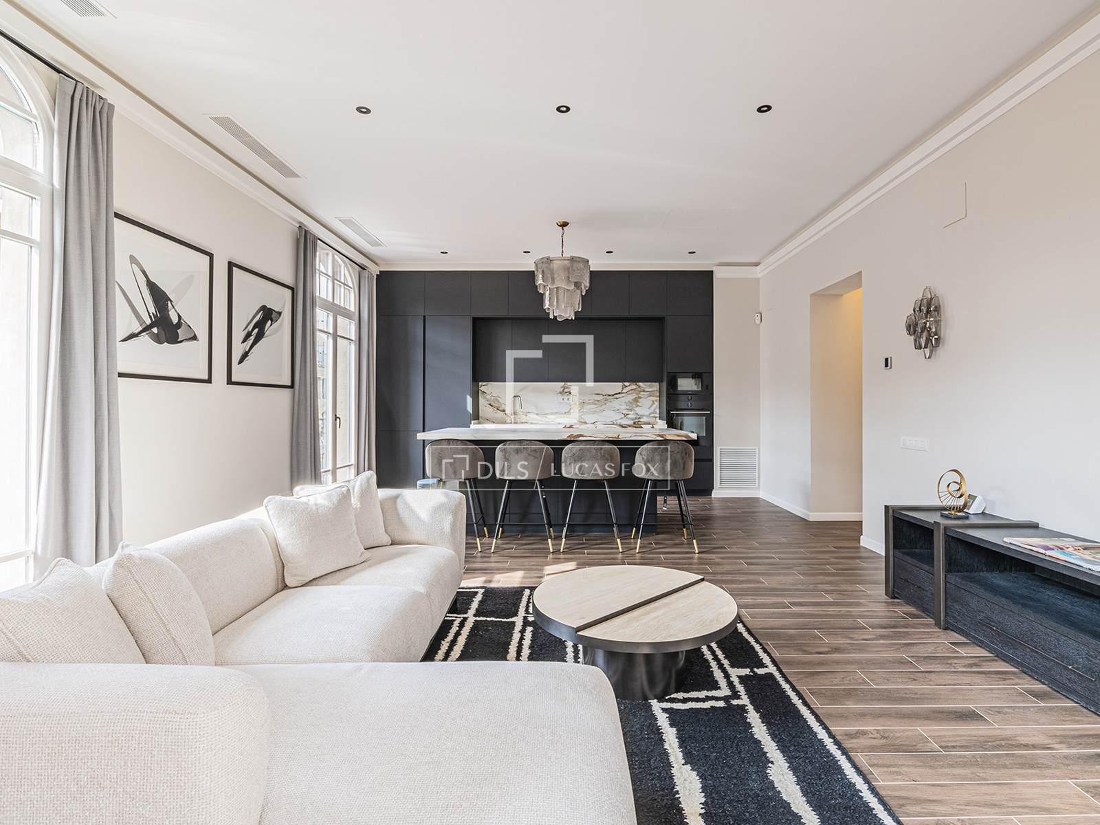 Wohnung in Barcelona, Spanien 3 Schlafzimmer, 119 m2 Nr. 164883