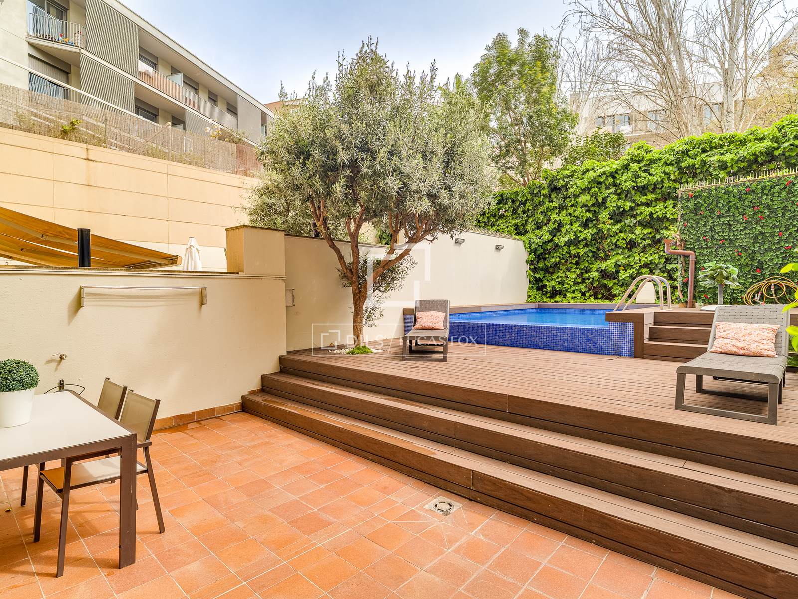 Apartamento en Barcelona, España 3 dormitorios, 135 m2 No. 164881