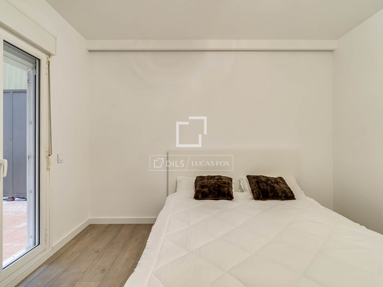 Apartamento en Barcelona, España 3 dormitorios, 135 m2 No. 164881