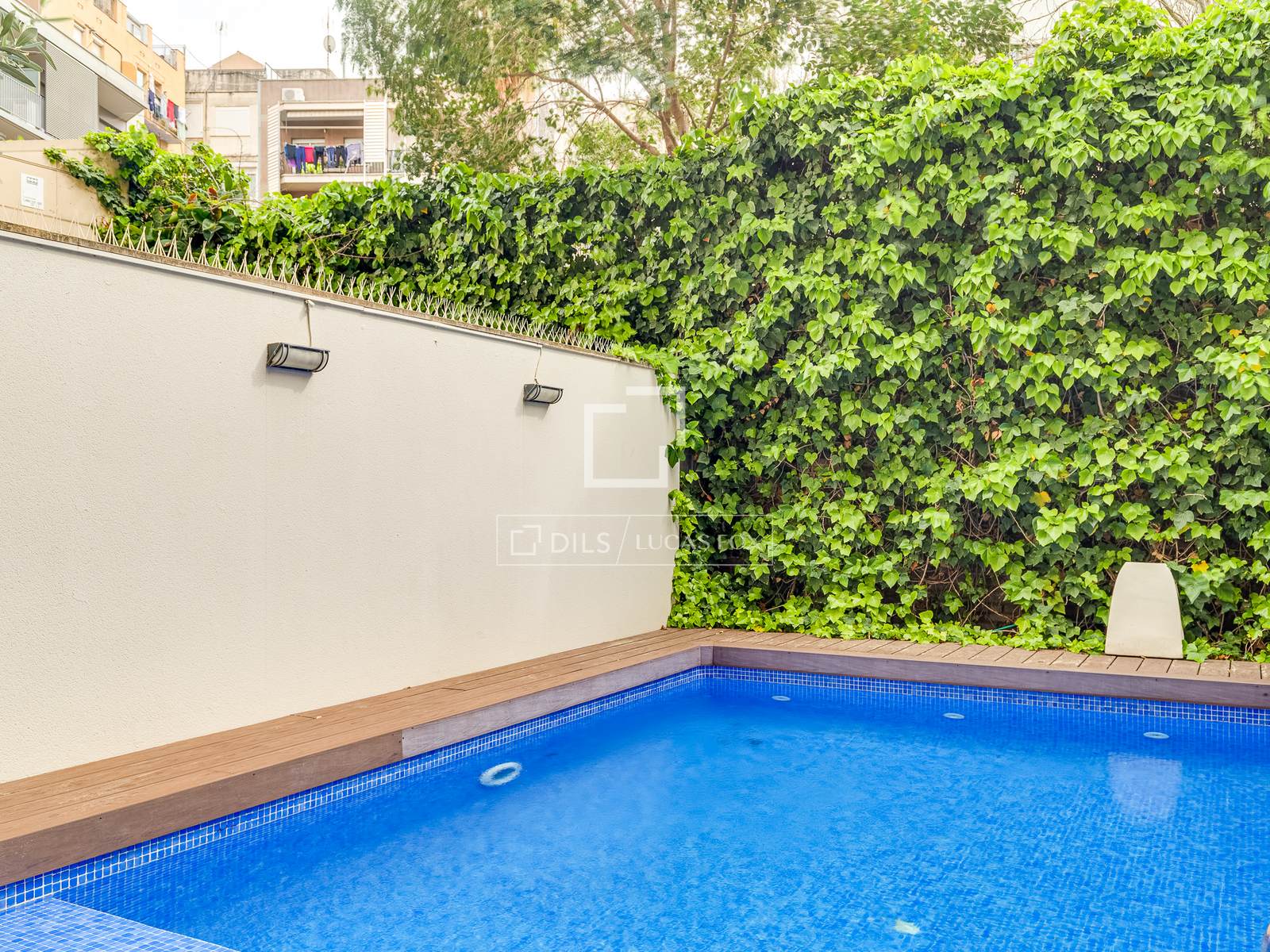 Apartamento en Barcelona, España 3 dormitorios, 135 m2 No. 164881