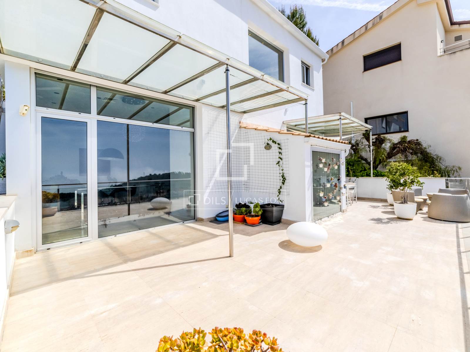 Villa in Sitges, Barcelona, Spanien 5 Schlafzimmer, 448 m2 Nr. 164886
