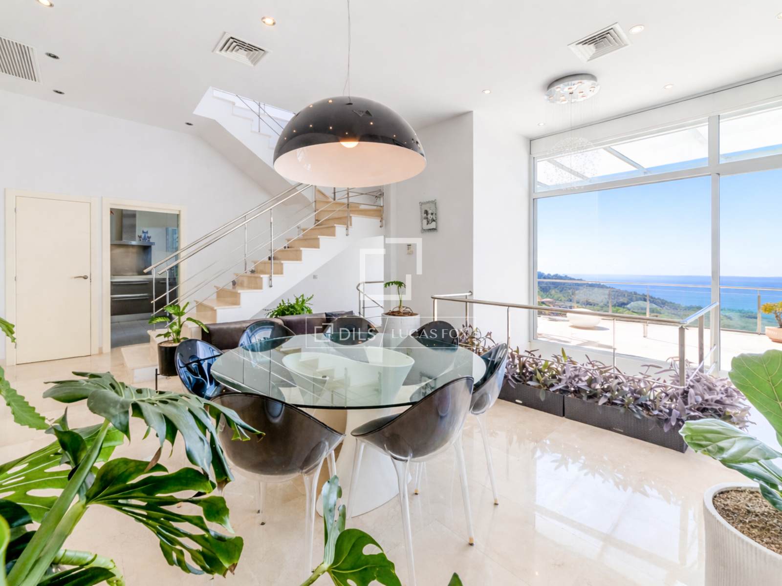 Villa in Sitges, Barcelona, Spanien 5 Schlafzimmer, 448 m2 Nr. 164886